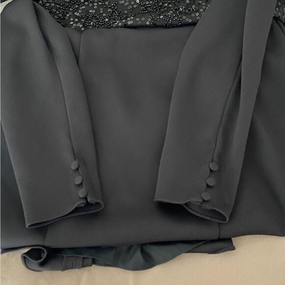 Amsale Stretch crepe gown size 10 - Picture 13 of 13